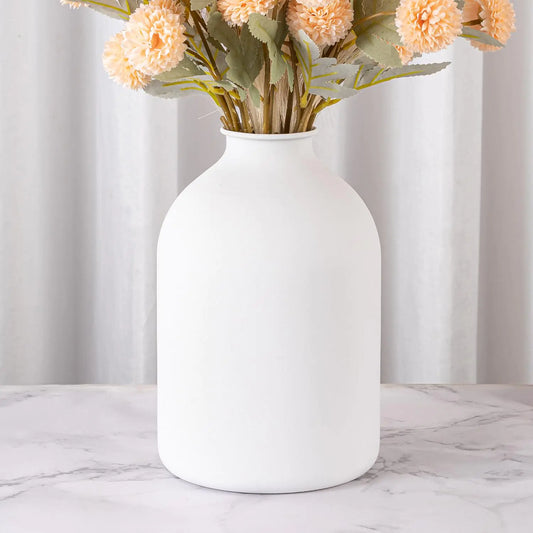 Metal Matte White Vase - 8.7 inch
