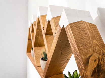 5-Peak Mountain Shelf with Hooks - 27" x 17"