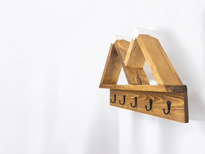 2-Peak Mountain Shelf with Coat Hooks