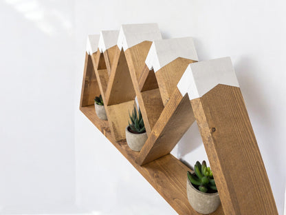 5-Peak Mountain Shelf - 27 Inches